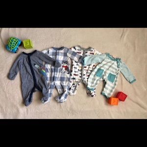 3 Carter’s Foot Onesies & 1 Cat & Jack Onesie